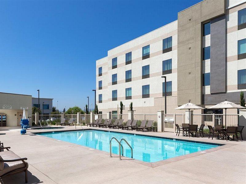 Hampton Inn & Suites Murrieta Temecula Exterior photo