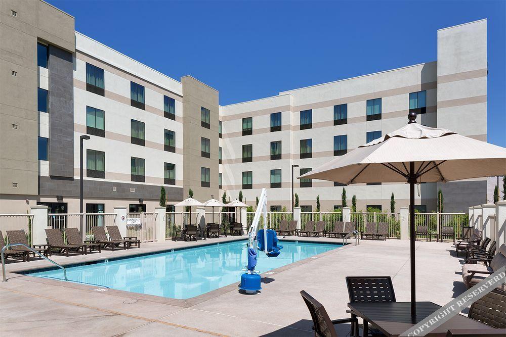 Hampton Inn & Suites Murrieta Temecula Exterior photo